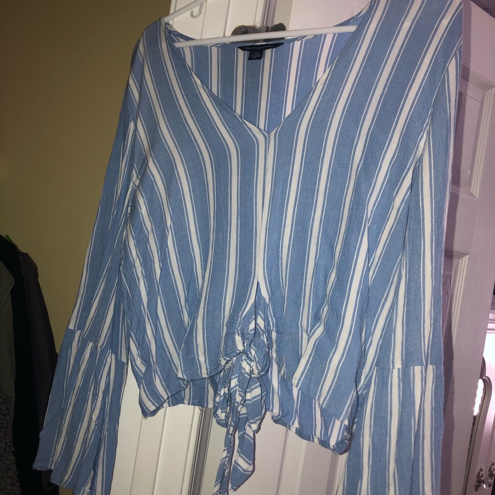 blouse - Picture 2 of 2